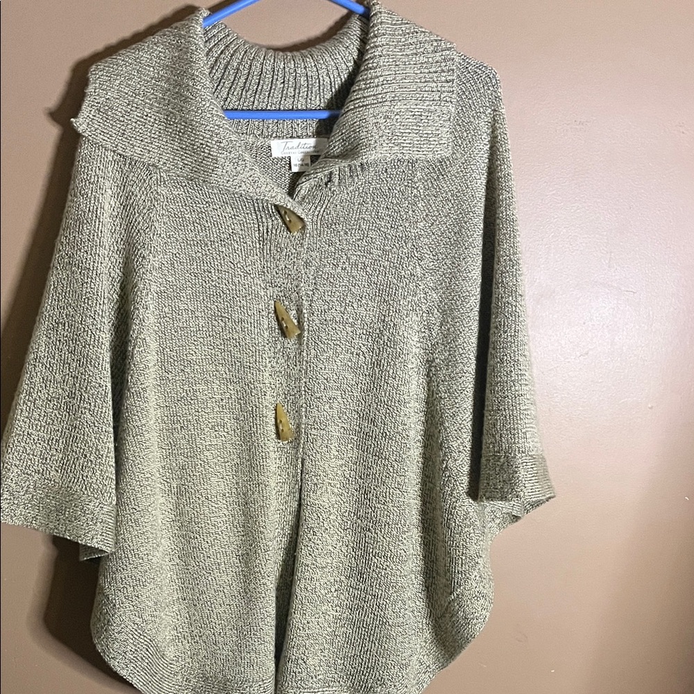 😄Vintage Cape shawl shrug buttons